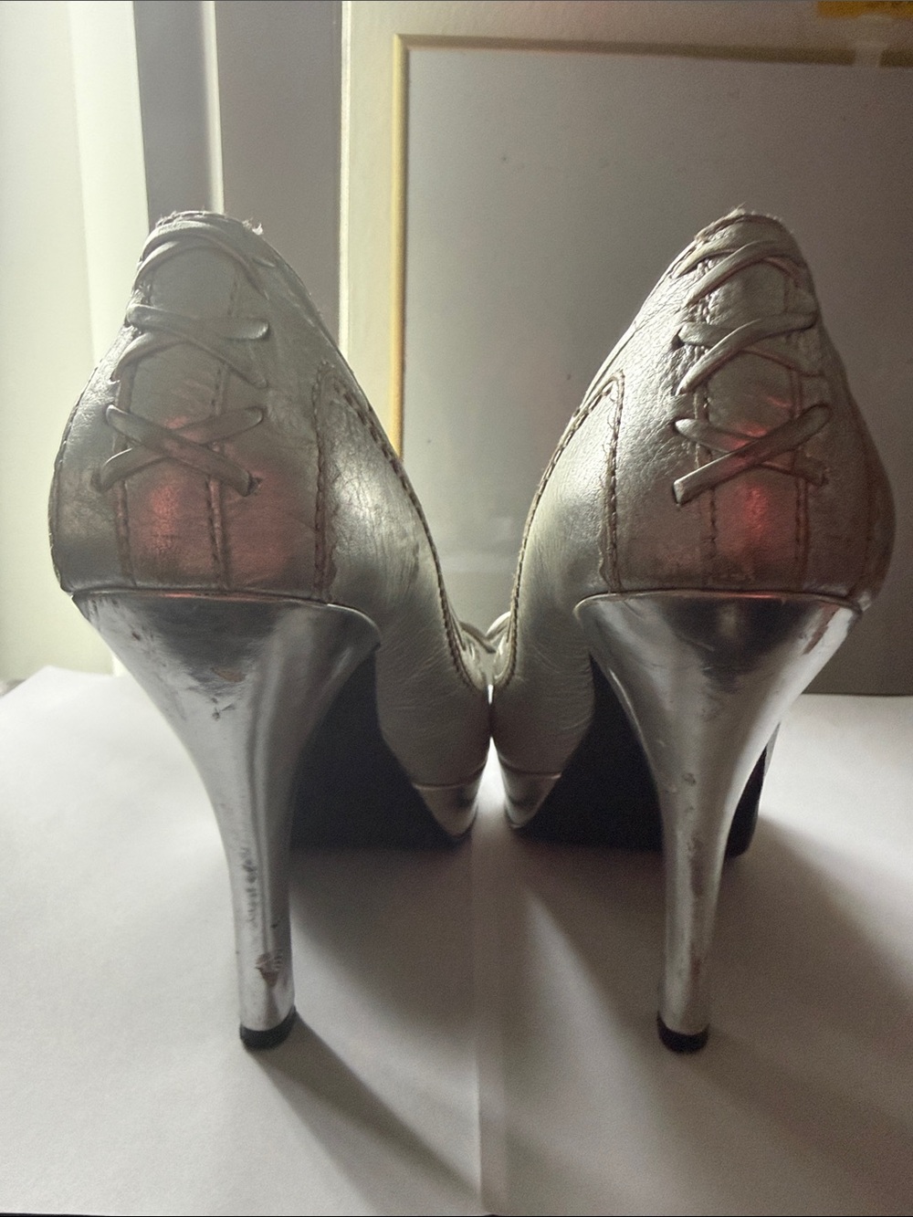 Michael Kors Metallic Silver Peep-Toe Platform Heels Size 7 - Picture 4 of 5